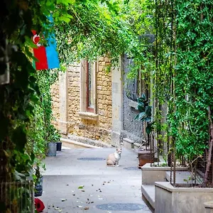 https://qala-stone-hotel.aboutbakuhotels.com