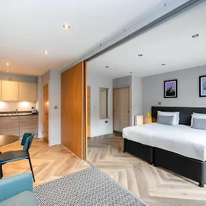 **** Lägenhetshotell Staycity West End Storbritannien